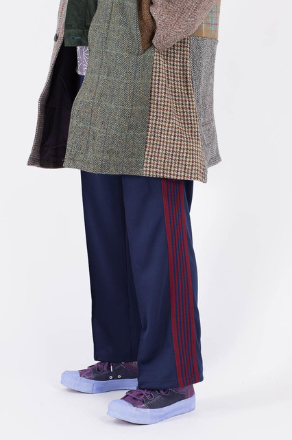 Needles AW16